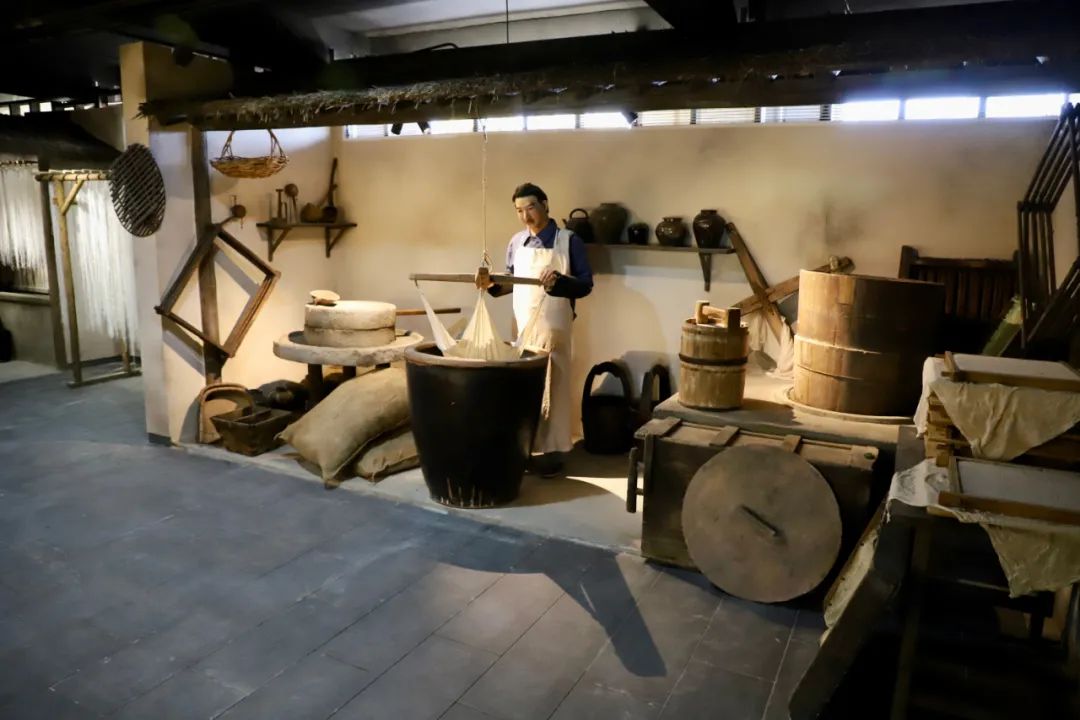 全盟首家数字文化沉浸式体验馆——突泉县民俗非遗体验馆试运营!