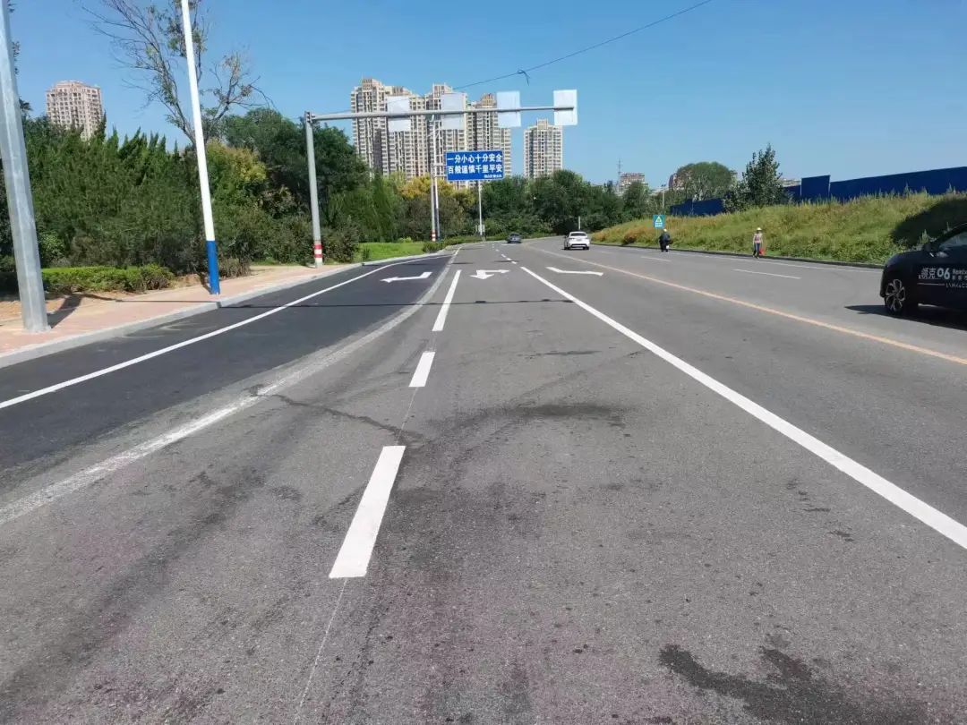 改造后港城西大街与福桃路路口渠化工程本次改造结合2022年福桃路慢行