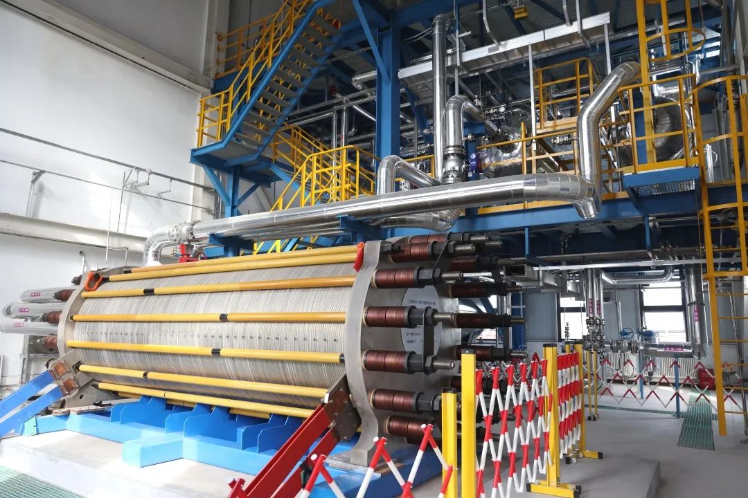 8兆瓦级碱性电解水制氢机组试验检测平台竣工!