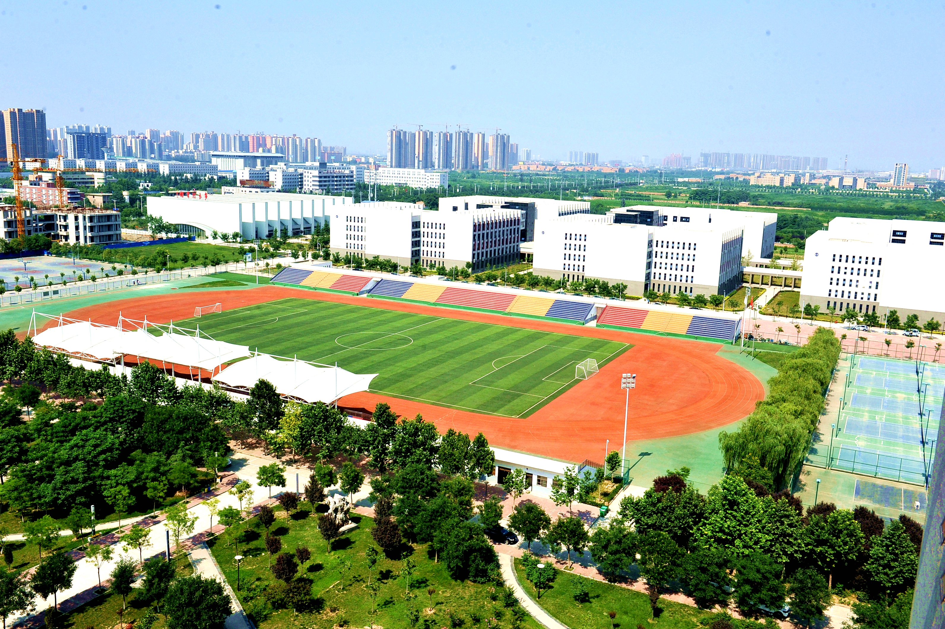陕西国际商贸学院以四个下功夫稳步推进师生养成工程走实走深