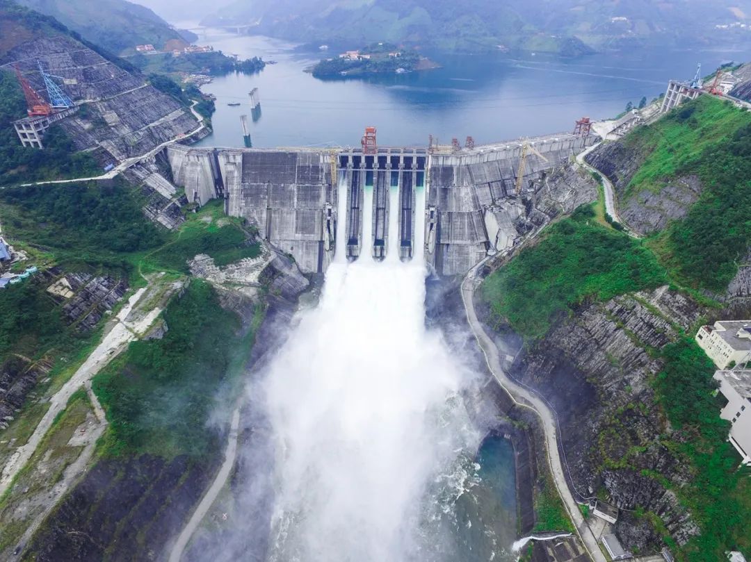 龙滩水电站简介图片