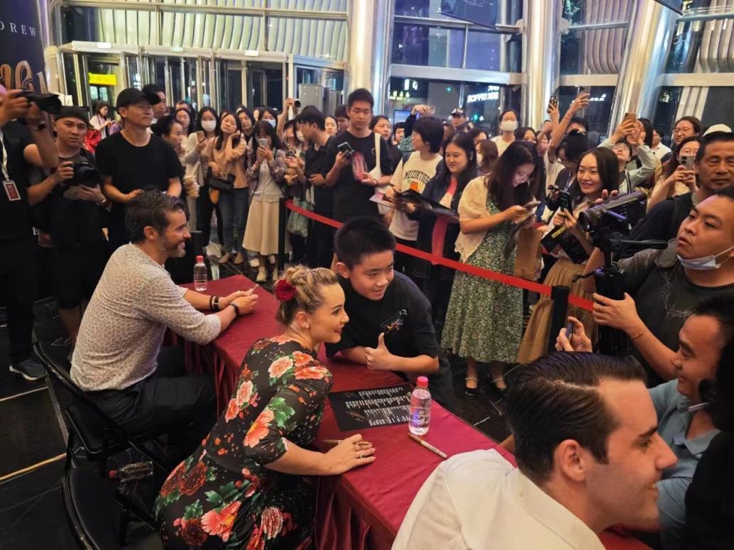 【潮·购】火爆！《剧院魅影》从欧美红到北外滩！_澎湃号·政务_澎湃新闻The Paper