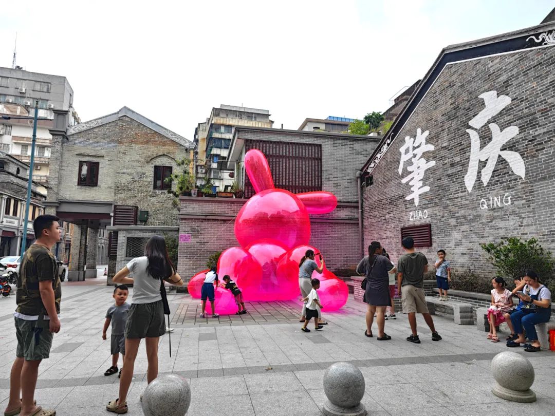 双节假期市民出游热情高涨端州历史文化之旅备受青睐