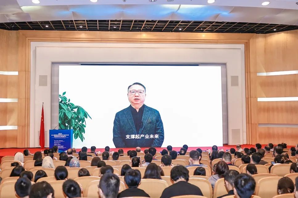可持续、数字化、可再生…… 未来纺织用创新科技编织“美好生活”！