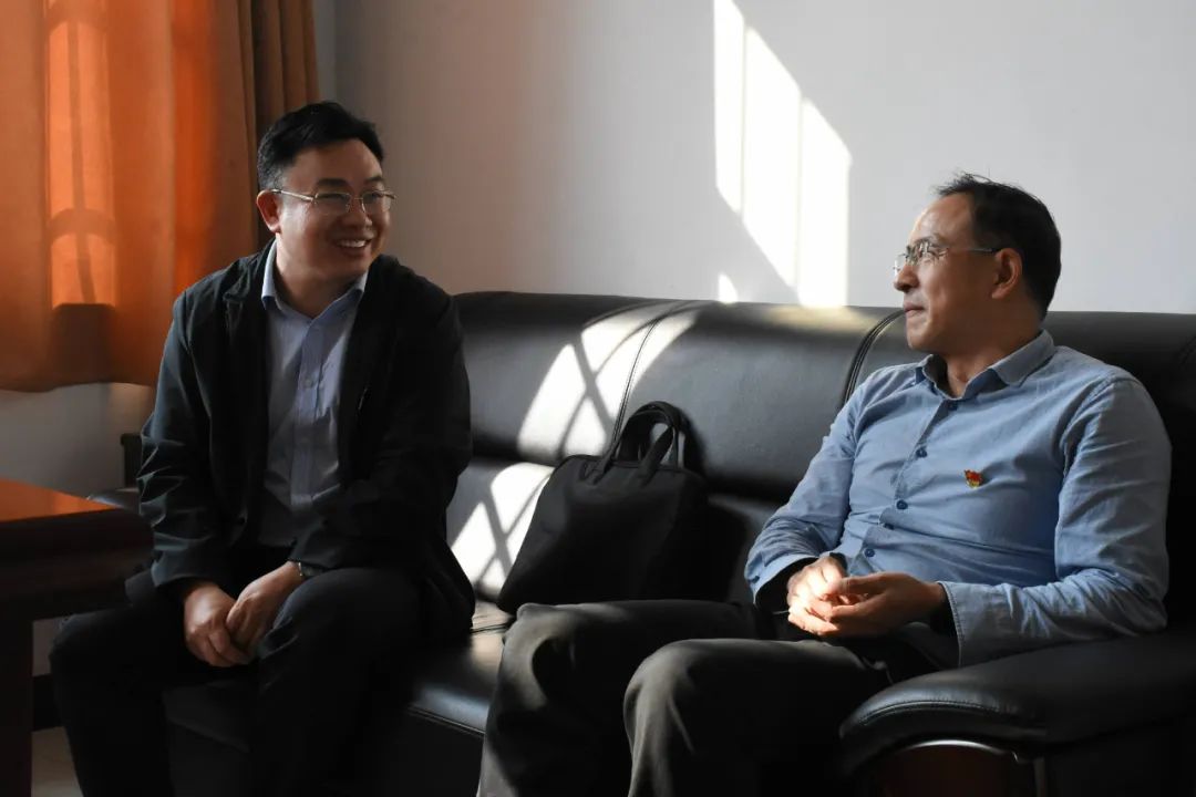 请代表监督让人民满意柳春龙走进校园走访联络省人大代表