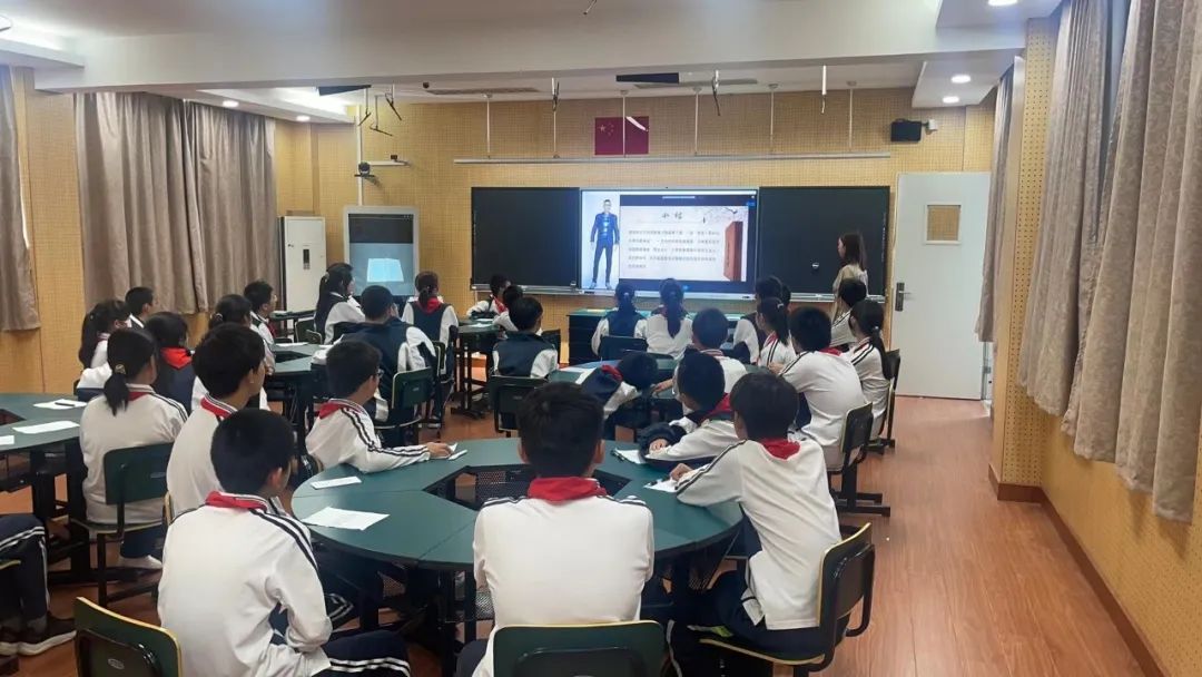 虎林中学▲ 行知外国语学校上海主会场上海市陶行知纪念馆开启信息