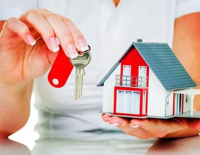 称女儿不来探望,阿婆一气之下卖房,女儿:还要付赡养费吗?