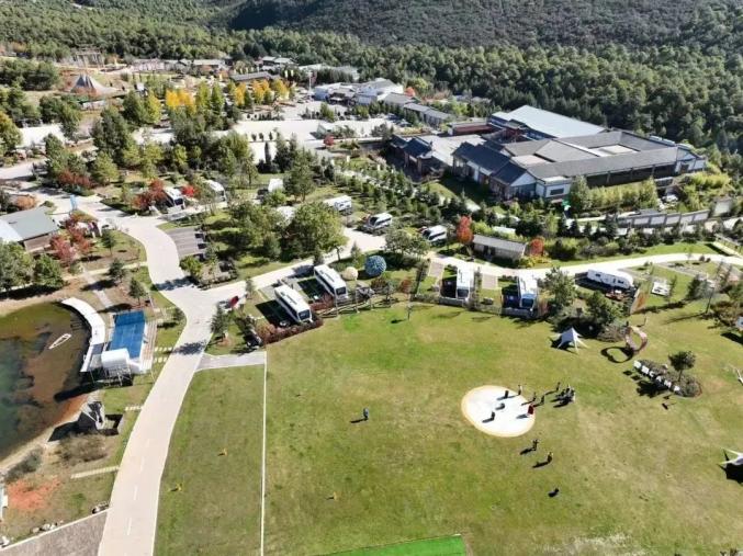 丽江东巴谷汽车旅游营入选云南十佳户外营地