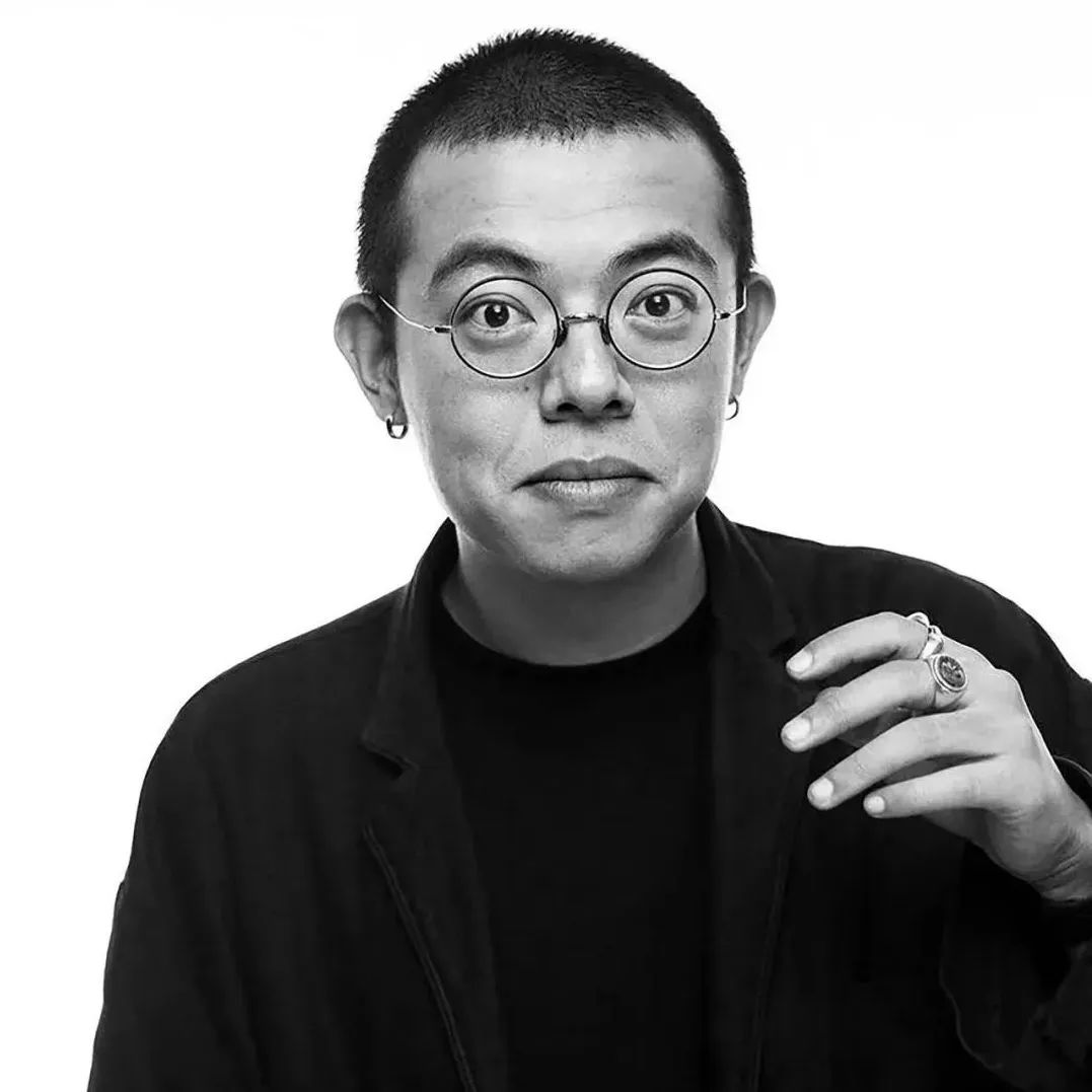 参展项目|昊美术馆"两个俱乐部"正在展出!