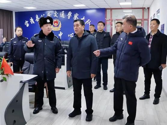 徐斌义:以雪为令 迅速行动 坚决打赢清雪保畅攻坚战_澎湃号·媒体_澎湃新闻-The Paper
