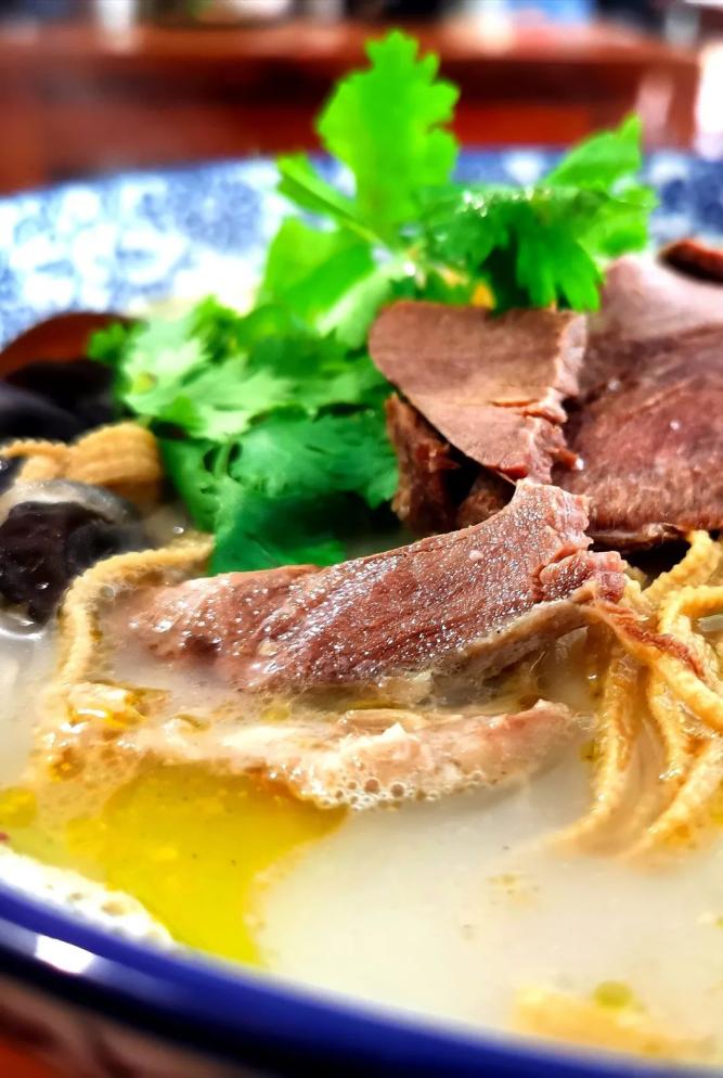 【食在老城】洛阳的秋天，适合见面，更适合吃面！