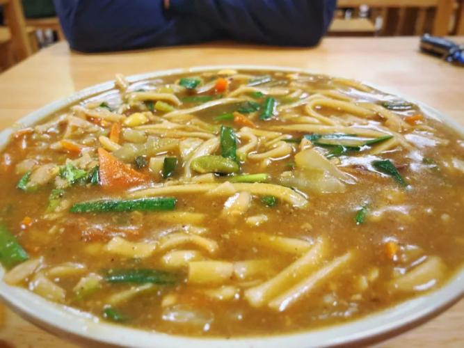 【食在老城】洛阳的秋天，适合见面，更适合吃面！