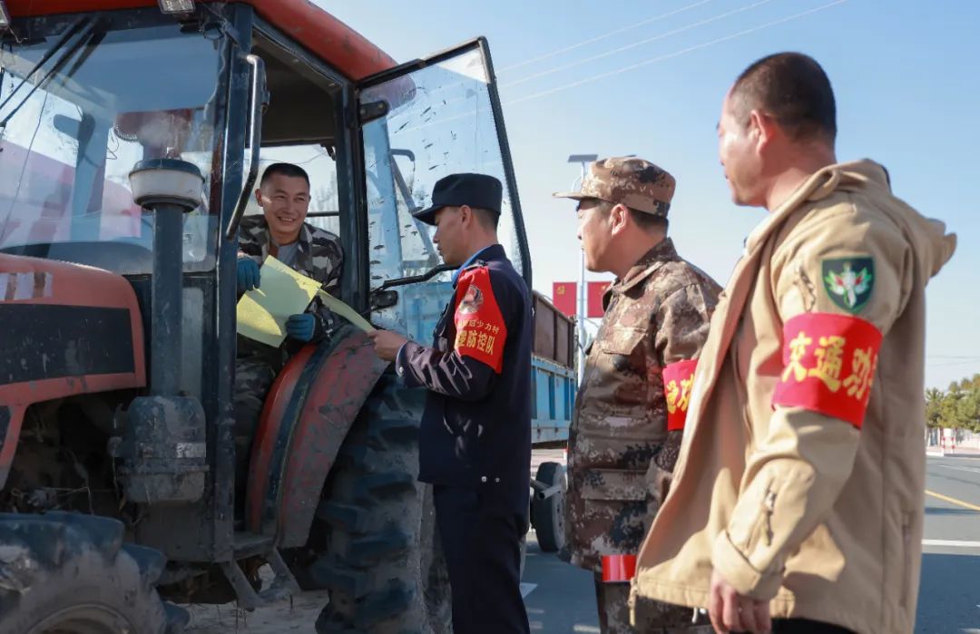 藏蓝护金秋镇赉县公安局圆满完成2023年护秋保收工作