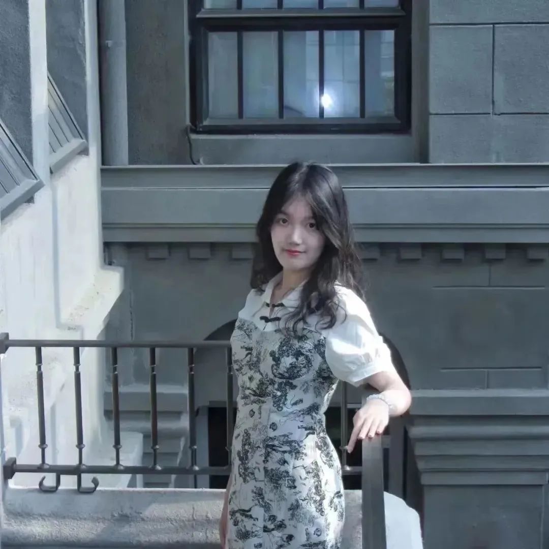 "李 源 韬干 事"放纵不羁爱自由"王 晓 萱干 事"