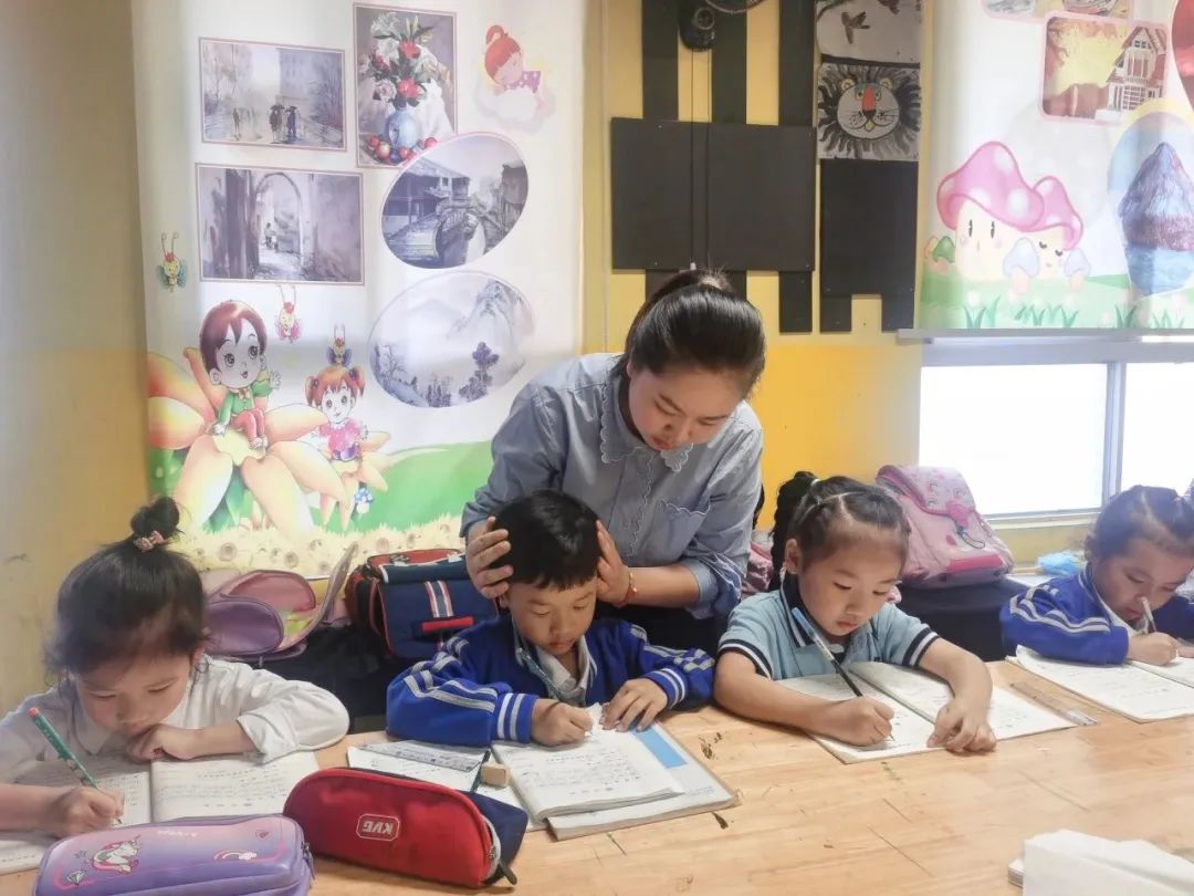 儿童友好|暖心午托，呵护成长——文成县实验小学午托服务纪实_澎湃号·政务_澎湃新闻-The Paper