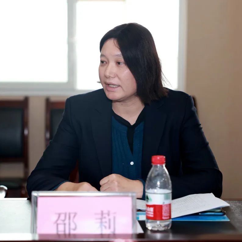 "邵莉市人大代表同渝北法院深入企业一线开展调研活动,也是代表学习的