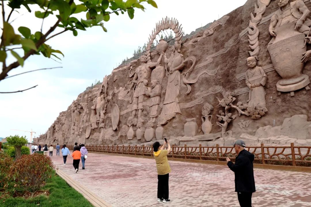 绿色重启,峰峰苍翠!_澎湃号·政务_澎湃新闻-the paper