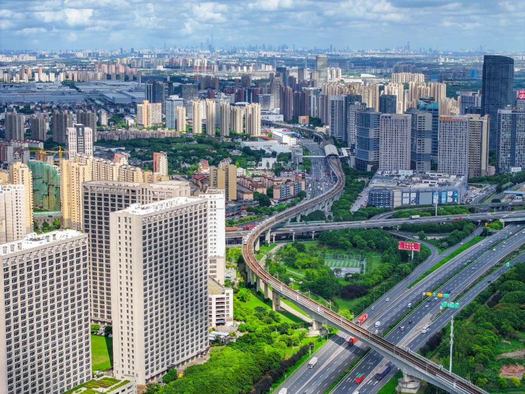 随着嘉昆太一体化"五大行动"百项重点合作事项的逐步推进,必将有力