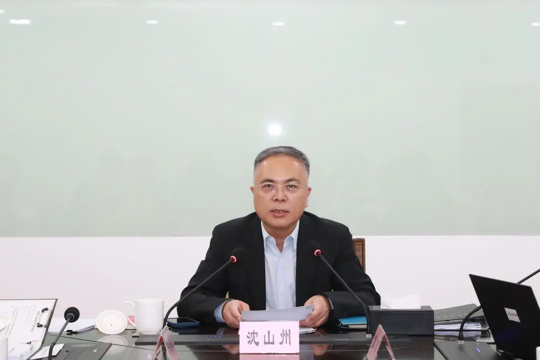 聚焦"退序人防工程隐患整治",区政府常务会议听取公众