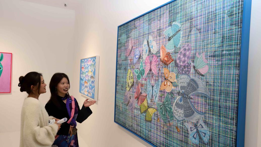 当代著名艺术家张玉瀛动物艺术展在江苏苏州开展