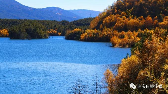 这个季节的小中甸水库美爆了!