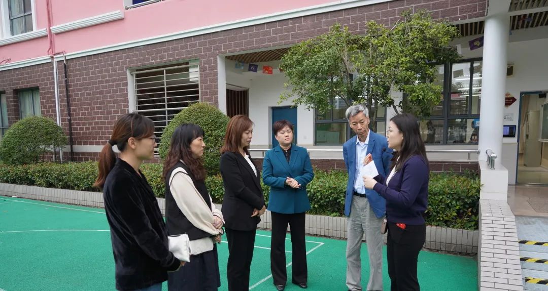 日晖新村小学左右滑动,查看更多龙华街道办事处左右滑动,查看更多上海