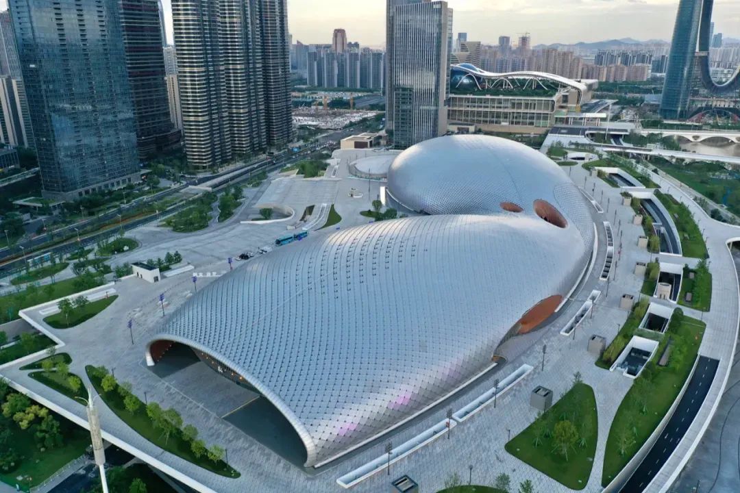 本次赛事举办场馆为杭州奥体中心体育馆,赛时将使用国际最先进的鹰眼