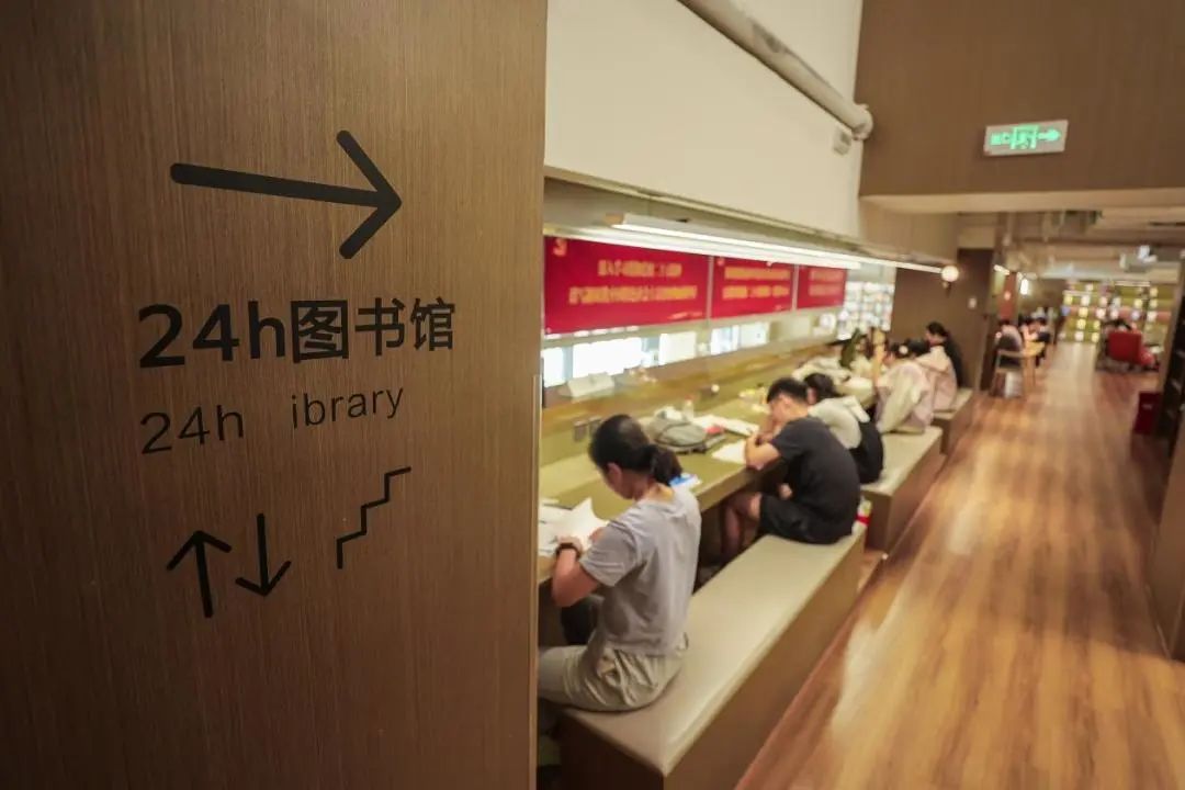 云龙区图书馆入选国家县区级一级图书馆