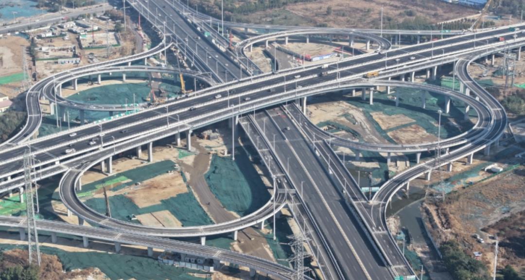 【媒体报道】上下班快了20分钟 这两座互通立交桥真方便