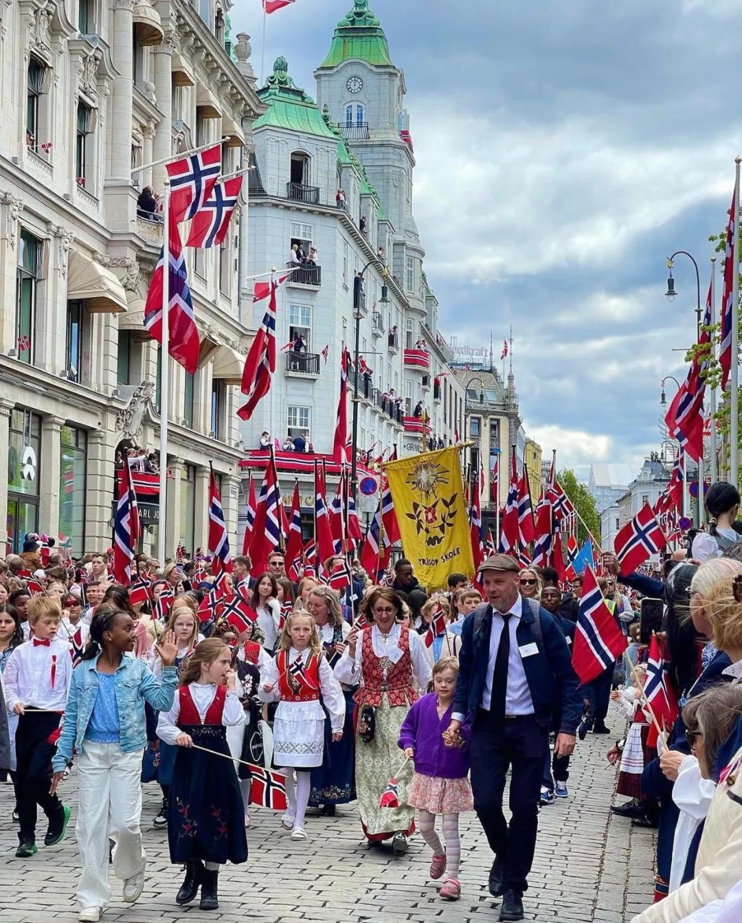 挪威国庆日图片