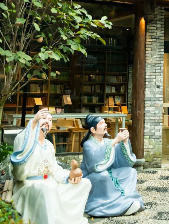 书中日月 |  二十四史书院：梦回千年，风雅璀璨
