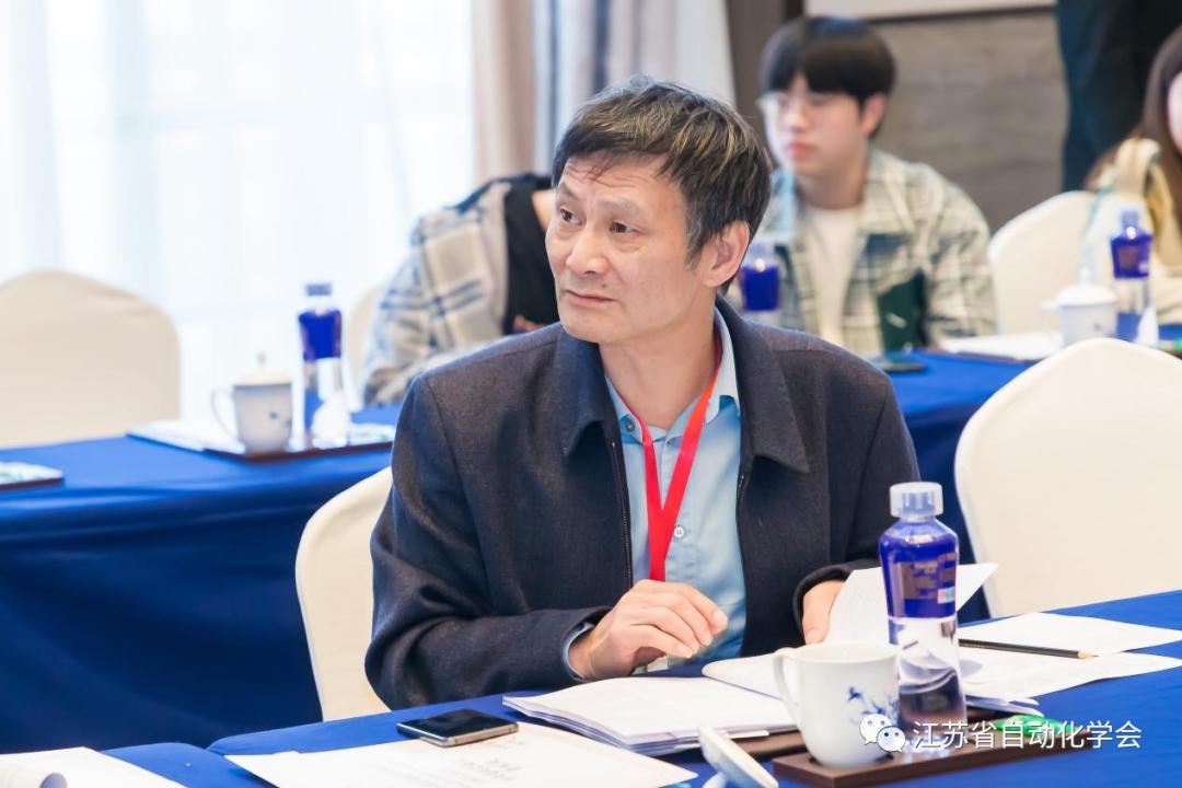 晚宴由学会学术工委会杜松林秘书长主持,学术工委会邹云主任致辞,评奖