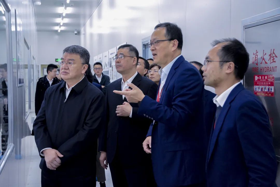 王海波赴中电海康调研