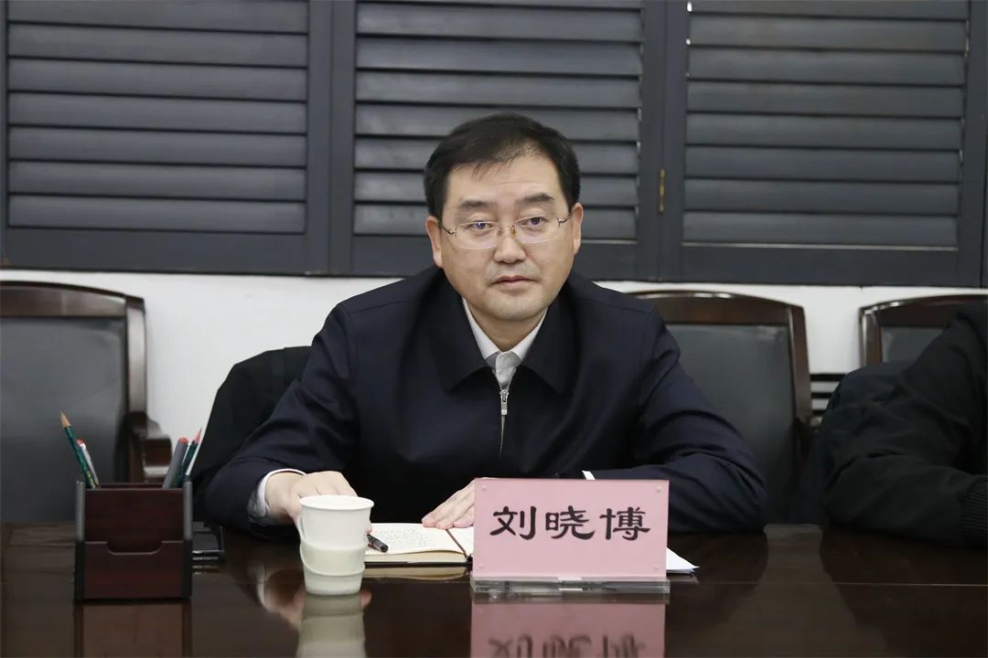 四川省人社厅党组成员,副厅长刘晓博一行来校调研考察_澎湃号·政务