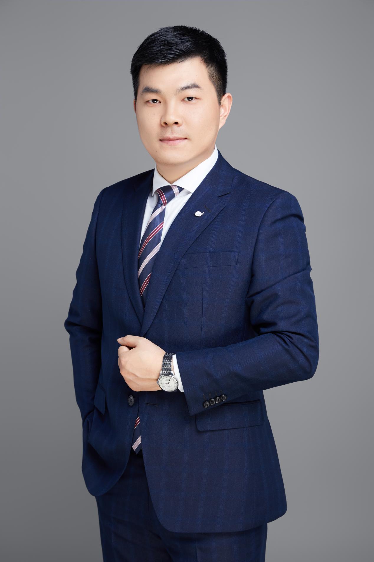 13年的坚守:从河职走出的五星级酒店总经理