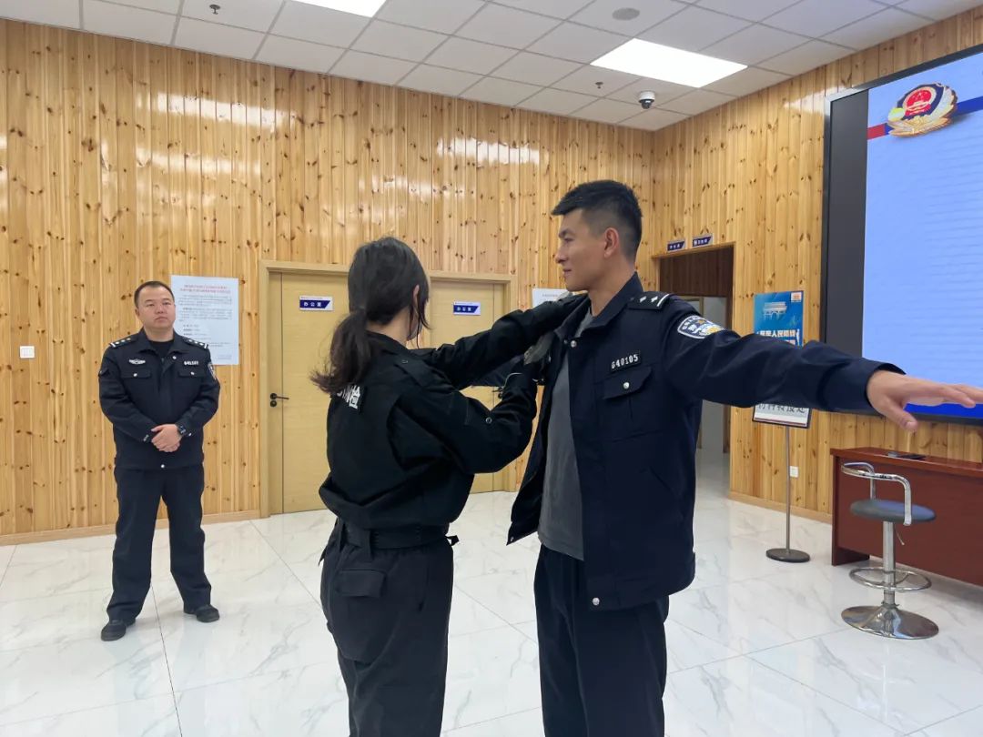 六项工程丨兴庆区法院法警大队"学,练,评,考"多点发力推进全警实战