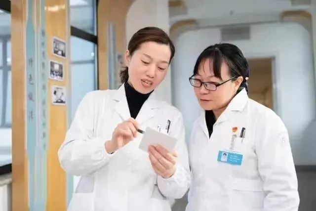 【会员风采】吴小利:关心群众健康,情系基层"医卫"