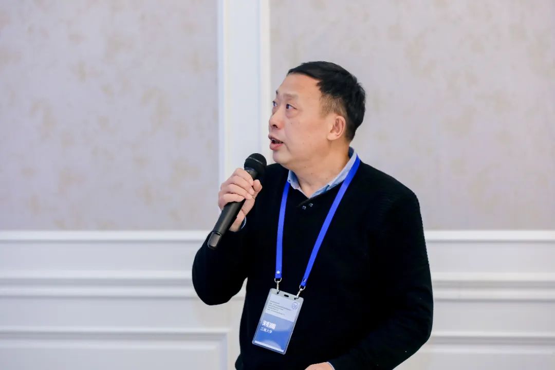 江南大学人工智能学院刘渊教授针对国内外人工智能部分研究的进展