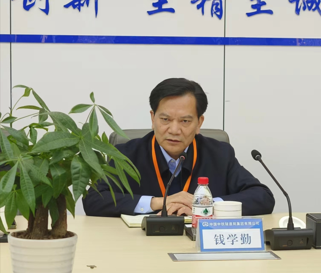 嘉善县人大常委会主任钱学勤一行到通苏嘉甬Ⅱ标一分部视察调研_澎湃