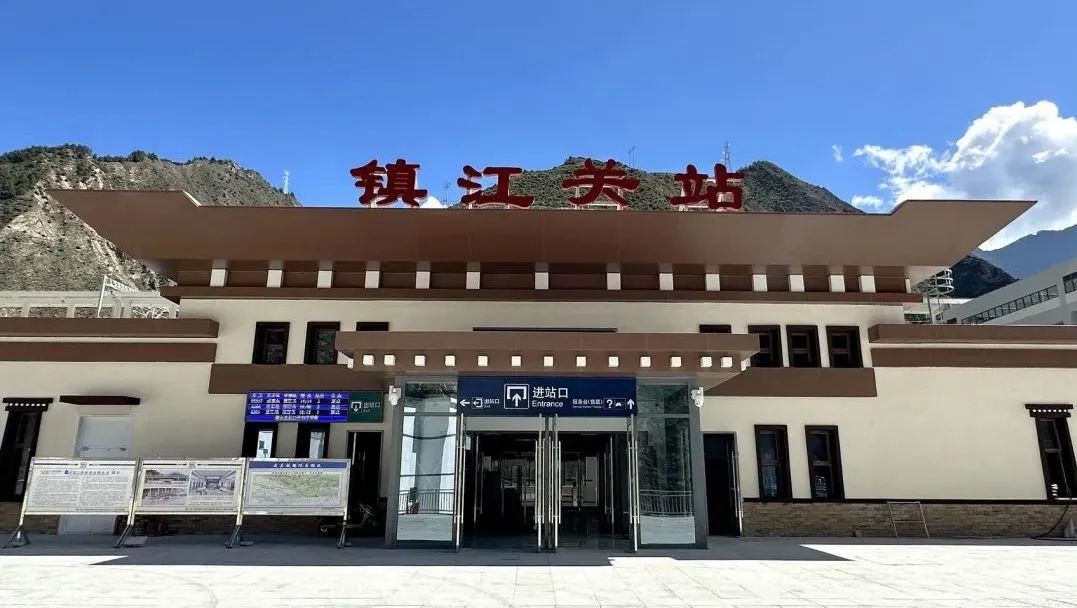 隆昌高铁1个多小时冲到三星堆……_澎湃号·政务_澎湃新闻-the paper