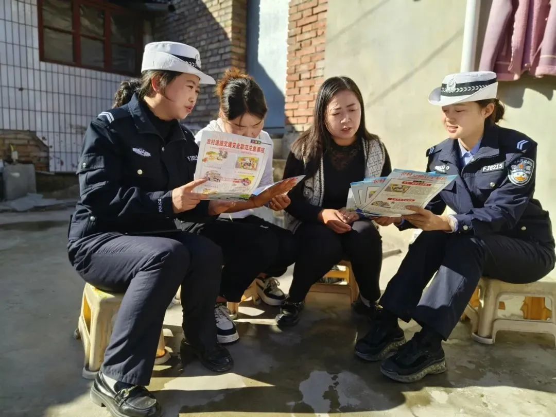 迎第十二个“全国交通安全日”,甘肃各地宣传先行! | 122_澎湃号·政务_澎湃新闻-The Paper