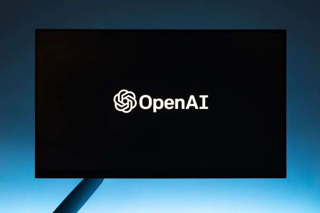 ChatGPT一周年,差点吓死OpenAI ChatGPT一周年,差点吓死OpenAI