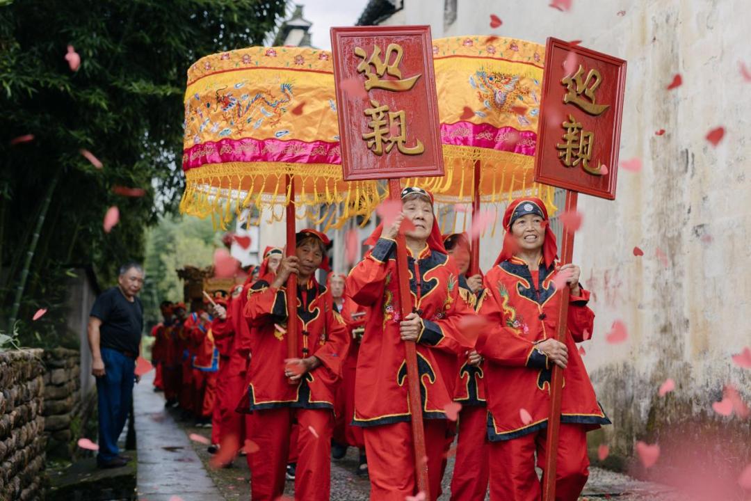 思路打开！诸暨这个传统古村，做最洋气的生意！