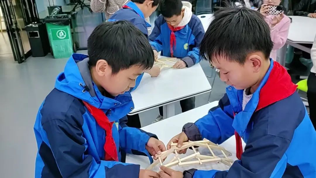 黄果树旅游区炭窑小学赴"坝陵河桥梁博物馆"开展研学活动_澎湃号