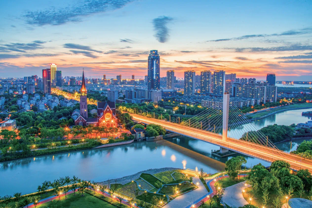 无锡尚沃医疗怎么样携手打拼，奏响“民营经济看无锡”发展最强音_https://www.jmylbn.com_新闻资讯_第2张