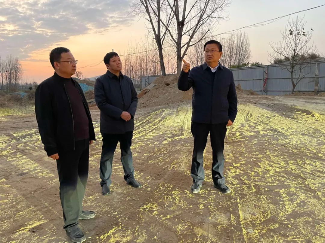 县区动态城乡一体化示范区管委会主要领导调研生态环境保护工作