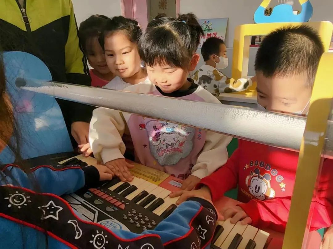 幼儿园科普小知识板报_科普进园科技展示活动_幼儿科学启蒙教育