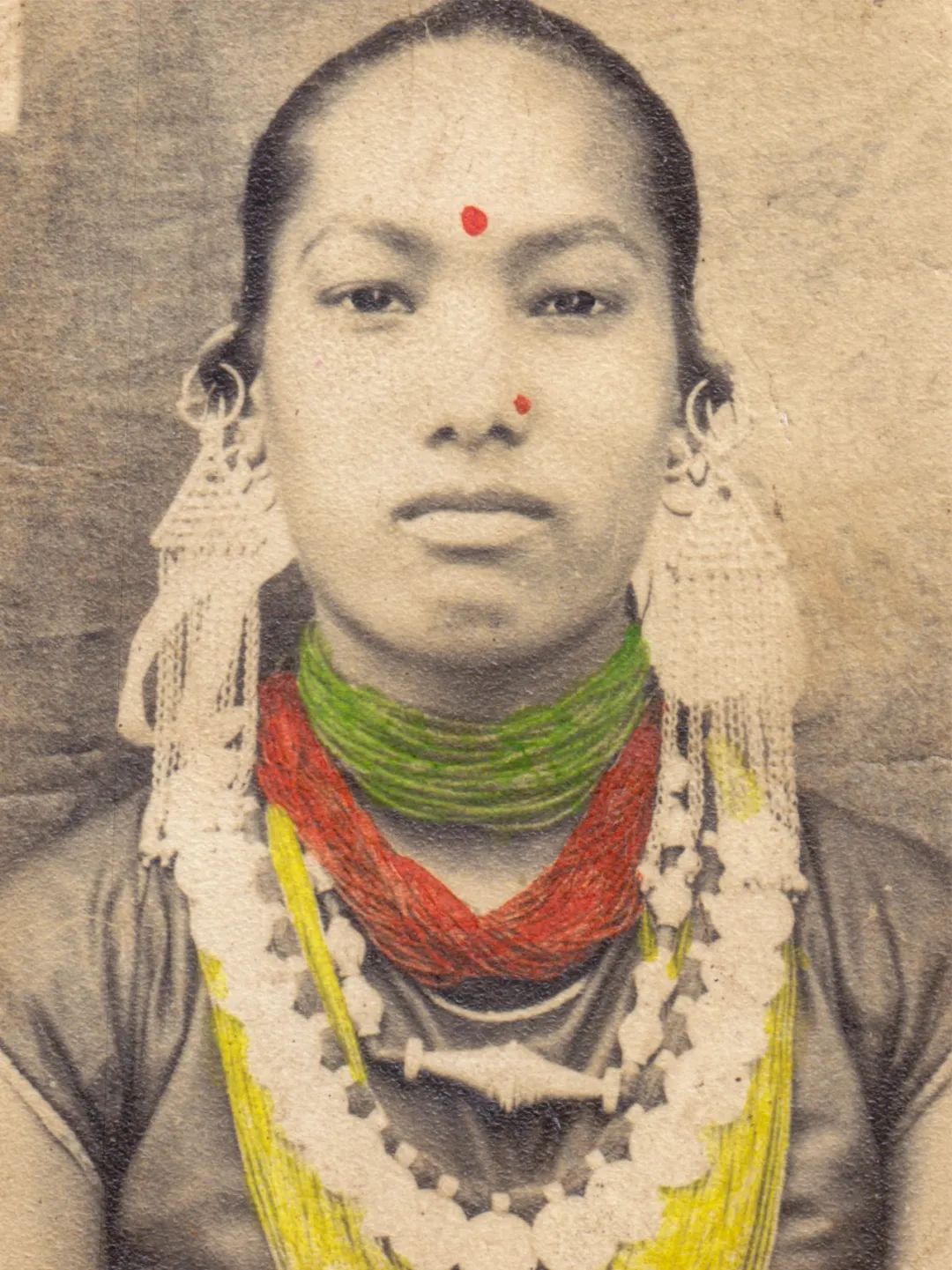 尼泊尔帕坦王宫中的恒河女神雕像照片摄影图片_ID:162515570-Veer图库