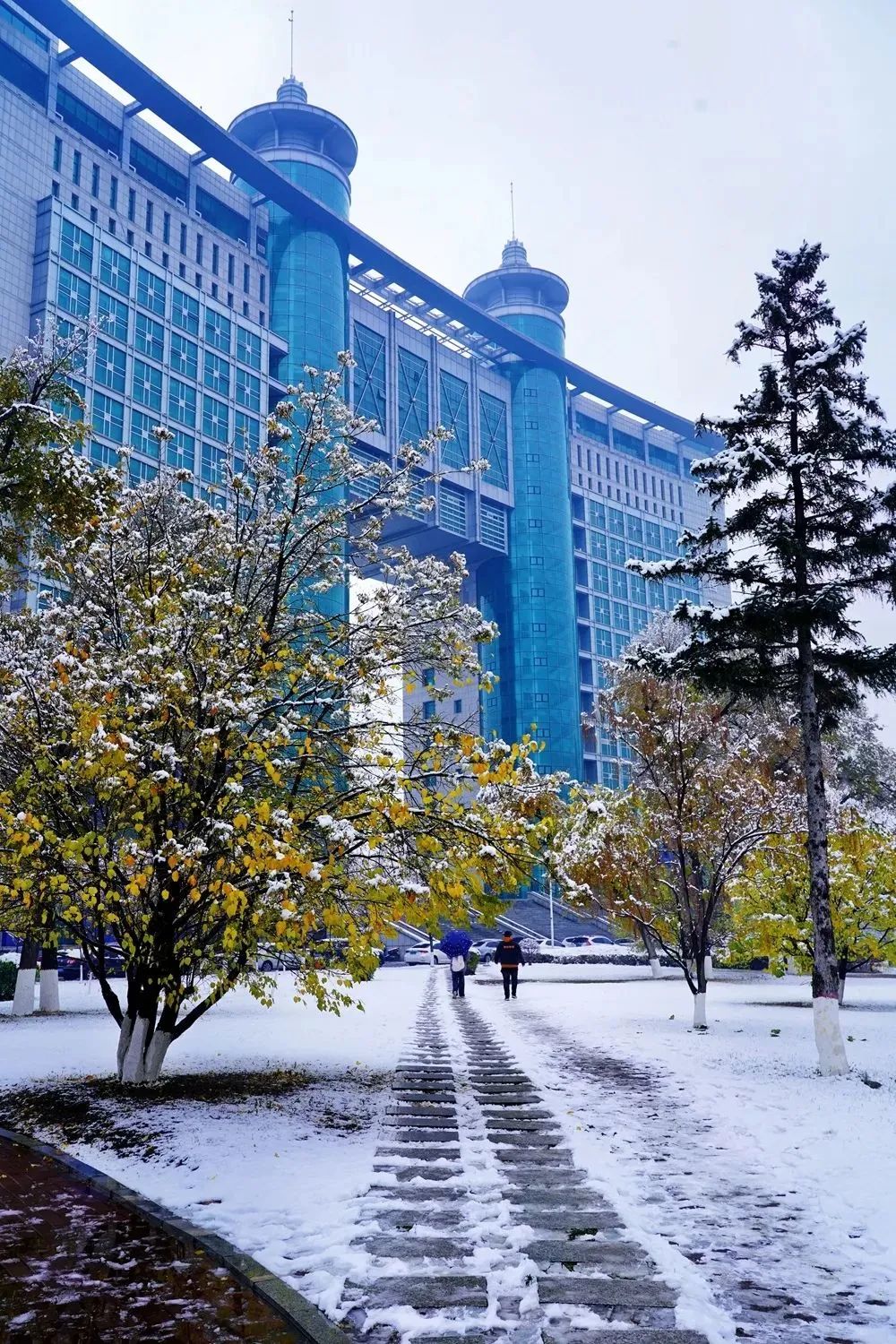 吉林大学雪景图片