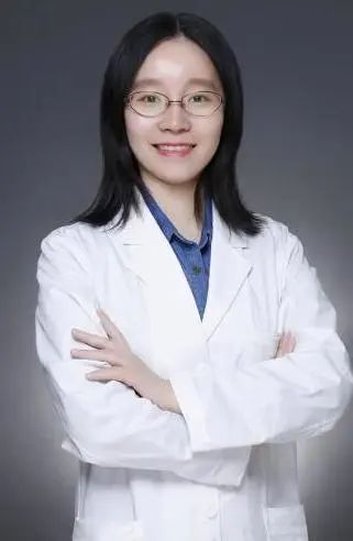 幼儿园为什么给无病孩子服处方药_儿童药物不良反应监测_儿童输液处方必要性